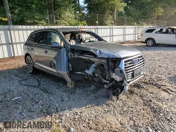 ✅ 2017 Audi Q7 Premium Plus • VIN: WA1LHAF71HD053398 • Lot: 83770275. Wystawiony na Copart z przebiegiem 62 446 mil. Bezpłatny archiwum sprzedaży aukcyjnych z USA i szczegółowy raport historii pojazdu na DreamBid. Zdjęcie 14.