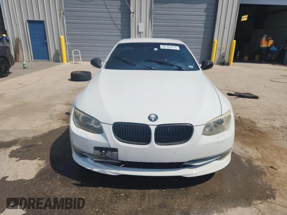 ✅ 2011 BMW 3 Series 335i • VIN: WBADX7C50BE260592 • Lot: 66184415. Wystawiony na Copart z przebiegiem 163 942 mil. Bezpłatny archiwum sprzedaży aukcyjnych z USA i szczegółowy raport historii pojazdu na DreamBid. Zdjęcie 5.
