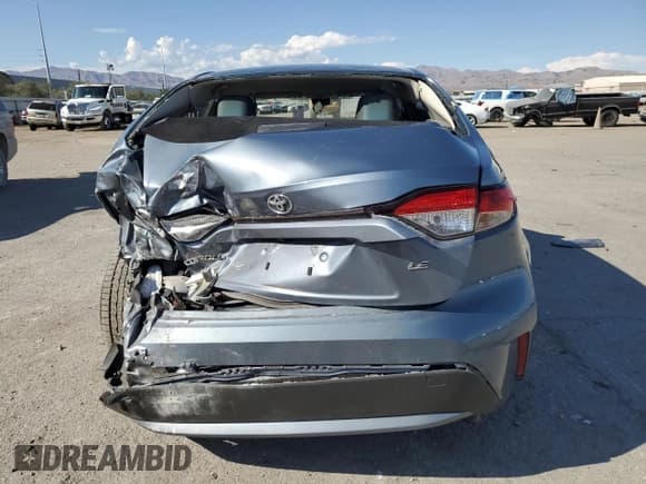 ✅ 2021 Toyota Corolla LE • VIN: JTDEPMAE5MJ165612 • Lot: 71289595. Listed on Copart with 64,646 mi. Free auction sales archive from the USA and detailed vehicle history report at DreamBid. Image 6.