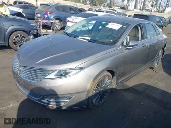 ✅ 2016 Lincoln MKZ Hybrid • VIN: 3LN6L2LU9GR632545 • Lot: 43595387. Wystawiony na IAAI z przebiegiem 56 075 mil. Bezpłatny archiwum sprzedaży aukcyjnych z USA i szczegółowy raport historii pojazdu na DreamBid. Zdjęcie 2.