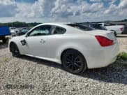 ✅ 2015 Infiniti Q60 S Limited • VIN: JN1CV6EK6FM870822 • Лот: 64929075. Опубликован ранее на Copart с пробегом Не указан. Бесплатный доступ к архиву аукционных продаж из США и подробный отчёт об истории автомобиля на DreamBid. Изображение 2.