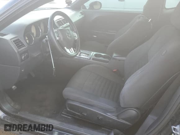 ✅ 2014 Dodge Challenger Rallye Redline • VIN: 2C3CDYAG2EH298358 • Lot: 85322014. Wystawiony na Copart z przebiegiem 245 610 mil. Bezpłatny archiwum sprzedaży aukcyjnych z USA i szczegółowy raport historii pojazdu na DreamBid. Zdjęcie 7.