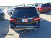 ✅ 2014 Mercedes-Benz M 350 • VIN: 4JGDA2EB0EA286014 • Lot: 43904875. Wystawiony na IAAI z przebiegiem 183 664 mil. Bezpłatny archiwum sprzedaży aukcyjnych z USA i szczegółowy raport historii pojazdu na DreamBid. Zdjęcie 16.