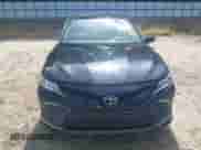 2022 Toyota Camry LE z VIN 4T1C11AK4NU689911, wystawiony jako IAAI lot #43170849 z przebiegiem 47 170 mil mil oraz . Historia ofert i sprzedaży dostępna na DreamBid. Obrazek 12.