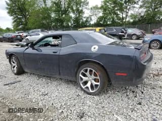 ✅ 2016 Dodge Challenger SXT Plus • VIN: 2C3CDZAGXGH326237 • Lot: 56832444. Wystawiony na Copart z przebiegiem 98 168 mil. Bezpłatny archiwum sprzedaży aukcyjnych z USA i szczegółowy raport historii pojazdu na DreamBid. Zdjęcie 2.