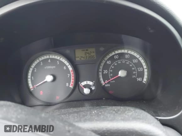 ✅ 2009 Kia Rio LX • VIN: KNADE223596580617 • Lot: 43727560. Wystawiony na IAAI z przebiegiem 243 386 mil. Bezpłatny archiwum sprzedaży aukcyjnych z USA i szczegółowy raport historii pojazdu na DreamBid. Zdjęcie 7.