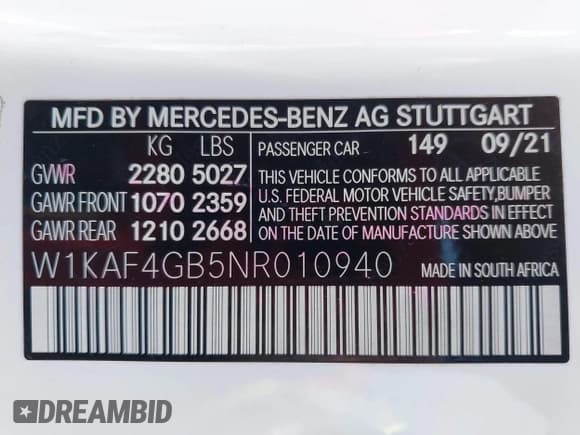 ✅ 2022 Mercedes-Benz C 300 • VIN: W1KAF4GB5NR010940 • Lot: 42268452. Listed on IAAI with 20,055 mi. Free auction sales archive from the USA and detailed vehicle history report at DreamBid. Image 9.