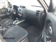 ✅ 2014 Kia Soul • VIN: KNDJN2A22E7049331 • Lot: 43771279. Listed on IAAI with 119,595 mi. Free auction sales archive from the USA and detailed vehicle history report at DreamBid. Image 5.