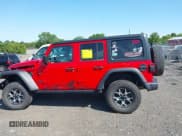 ✅ 2021 Jeep Wrangler Unlimited Rubicon • VIN: 1C4HJXFG2MW575541 • Lot: 42247475. Wystawiony na IAAI z przebiegiem 92 353 mil. Bezpłatny archiwum sprzedaży aukcyjnych z USA i szczegółowy raport historii pojazdu na DreamBid. Zdjęcie 15.