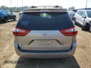 ✅ 2015 Toyota Sienna Limited • VIN: 5TDDK3DC6FS117850 • Lot: 68709725. Wystawiony na Copart z przebiegiem 103 789 mil. Bezpłatny archiwum sprzedaży aukcyjnych z USA i szczegółowy raport historii pojazdu na DreamBid. Zdjęcie 6.