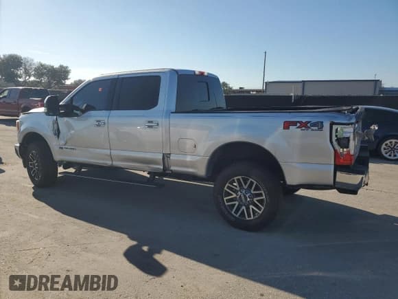 ✅ 2018 Ford F-250 XL • VIN: 1FT7W2BTXJEC04311 • Lot: 81569515. Listed on Copart with 84,086 mi. Free auction sales archive from the USA and detailed vehicle history report at DreamBid. Image 2.