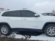 ✅ 2015 Jeep Cherokee Latitude • VIN: 1C4PJMCS2FW787801 • Лот: 43832642. Опубликован ранее на IAAI с пробегом 73 076 миль. Бесплатный доступ к архиву аукционных продаж из США и подробный отчёт об истории автомобиля на DreamBid. Изображение 13.