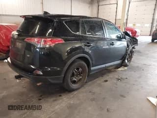 ✅ 2018 Toyota RAV4 LE • VIN: 2T3ZFREV6JW469914 • Лот: 43355924. Опубликован ранее на IAAI с пробегом 150 455 миль. Бесплатный доступ к архиву аукционных продаж из США и подробный отчёт об истории автомобиля на DreamBid. Изображение 4.