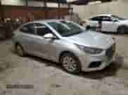 2020 Hyundai Accent SE z VIN 3KPC24A61LE094306, wystawiony jako Copart lot #78224593 z przebiegiem 51 731 mil mil oraz . Historia ofert i sprzedaży dostępna na DreamBid. Obrazek 4.