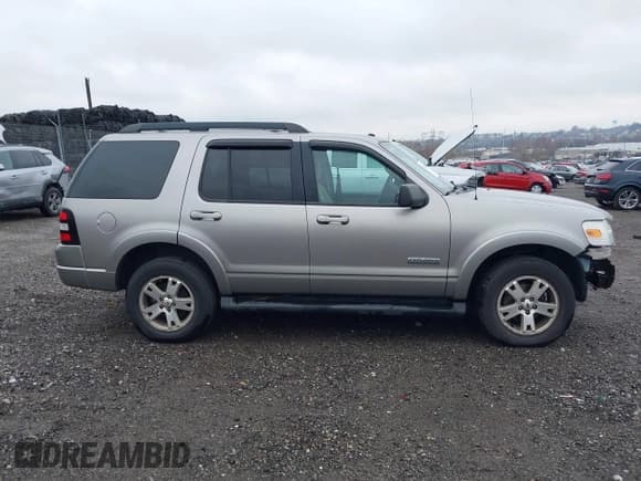 ✅ 2008 Ford Explorer XLT • VIN: 1FMEU73E88UA27506 • Lot: 43718366. Listed on IAAI with 158,588 mi. Free auction sales archive from the USA and detailed vehicle history report at DreamBid. Image 14.
