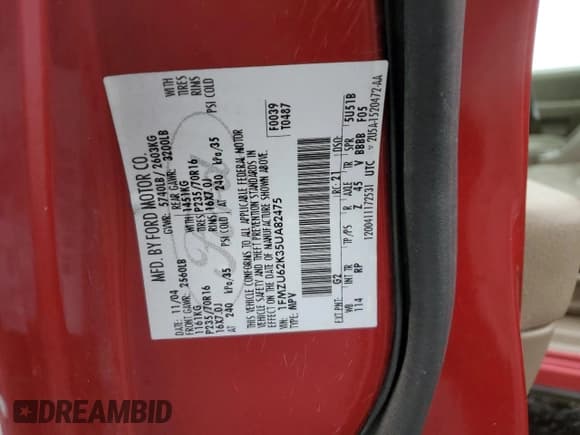 ✅ 2005 Ford Explorer XLS • VIN: 1FMZU62K35UA82475 • Lot: 80831945. Listed on Copart with Not provided. Free auction sales archive from the USA and detailed vehicle history report at DreamBid. Image 13.