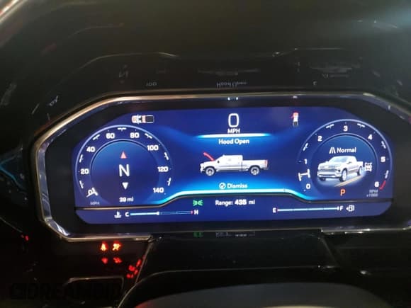 ✅ 2025 Chevrolet Silverado 1500 • VIN: 3GCUKGED8SG179015 • Lot: 63764015. Listed on Copart with 39 mi. Free auction sales archive from the USA and detailed vehicle history report at DreamBid. Image 9.