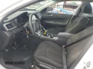 ✅ 2020 Kia Optima LX • VIN: 5XXGT4L34LG395046 • Lot: 81463235. Wystawiony na Copart z przebiegiem 89 390 mil. Bezpłatny archiwum sprzedaży aukcyjnych z USA i szczegółowy raport historii pojazdu na DreamBid. Zdjęcie 7.