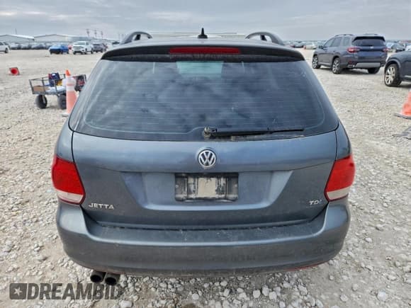 ✅ 2012 Volkswagen Jetta TDI • VIN: 3VWPL7AJ5CM665545 • Lot: 95397735. Listed on Copart with 235,377 mi. Free auction sales archive from the USA and detailed vehicle history report at DreamBid. Image 6.