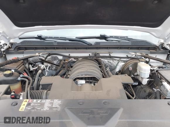 ✅ 2018 Chevrolet Silverado 1500 LTZ • VIN: 3GCUKSEC0JG279568 • Lot: 42555167. Wystawiony na IAAI z przebiegiem 108 238 mil. Bezpłatny archiwum sprzedaży aukcyjnych z USA i szczegółowy raport historii pojazdu na DreamBid. Zdjęcie 10.