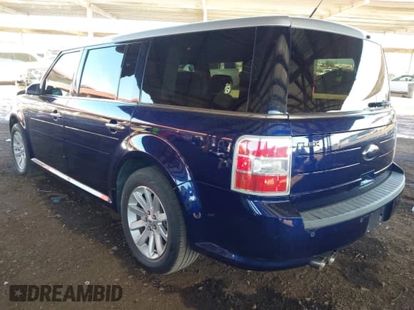 ✅ 2011 Ford Flex SEL • VIN: 2FMGK5CC6BBD00859 • Lot: 43712331. Wystawiony na IAAI z przebiegiem 69 993 mil. Bezpłatny archiwum sprzedaży aukcyjnych z USA i szczegółowy raport historii pojazdu na DreamBid. Zdjęcie 3.