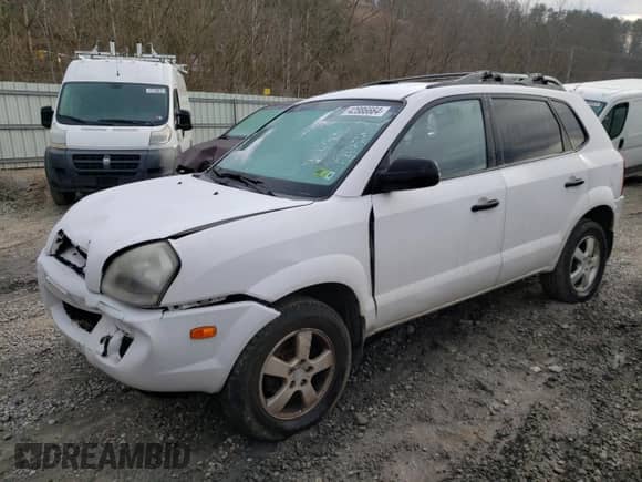 2006 Hyundai Tucson GL z VIN KM8JM12B86U441353, wystawiony jako Copart lot #42886664 z przebiegiem 110 495 mil mil oraz Szkoda całkowita • Salvage title. Historia ofert i sprzedaży dostępna na DreamBid. Obrazek 1.