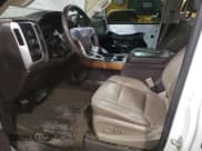 ✅ 2015 GMC Sierra 2500HD SLT • VIN: 1GT12ZE80FF600704 • Lot: 46069905. Listed on Copart with 256,330 mi. Free auction sales archive from the USA and detailed vehicle history report at DreamBid. Image 7.