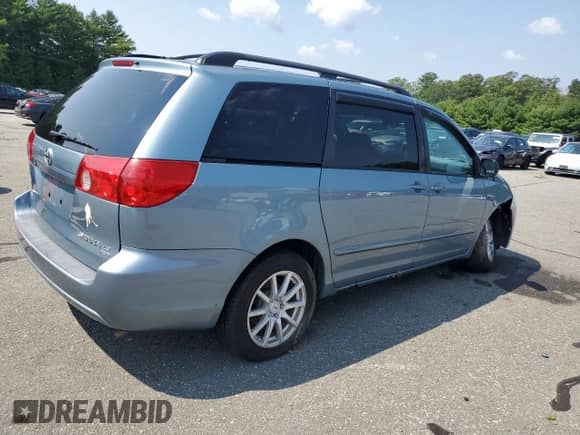 2009 Toyota Sienna LE with VIN 5TDBK23C69S026648, listed as a Copart auction lot 65431055 with 201,198 mi miles and Non repairable. Bid and sale history available at DreamBid. Image 3.