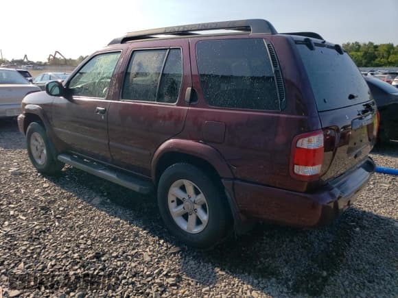 ✅ 2004 Nissan Pathfinder LE Platinum • VIN: JN8DR09Y74W916651 • Lot: 69954664. Wystawiony na Copart z przebiegiem 126 093 mil. Bezpłatny archiwum sprzedaży aukcyjnych z USA i szczegółowy raport historii pojazdu na DreamBid. Zdjęcie 2.