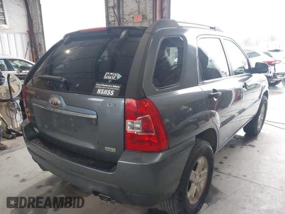 ✅ 2009 Kia Sportage EX • VIN: KNDJF723397563597 • Лот: 43800554. Опубликован ранее на IAAI с пробегом 196 423 миль. Бесплатный доступ к архиву аукционных продаж из США и подробный отчёт об истории автомобиля на DreamBid. Изображение 4.