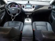 ✅ 2013 Hyundai Genesis 3.8L • VIN: KMHGC4DD4DU243881 • Лот: 90605265. Опубликован ранее на Copart с пробегом 148 824 миль. Бесплатный доступ к архиву аукционных продаж из США и подробный отчёт об истории автомобиля на DreamBid. Изображение 8.