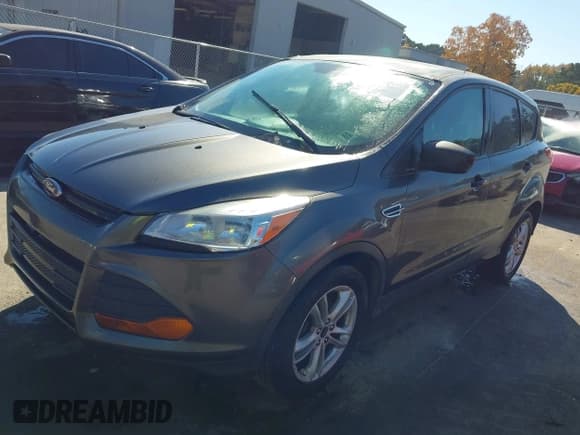 ✅ 2016 Ford Escape S • VIN: 1FMCU0F73GUA80527 • Lot: 43621792. Listed on IAAI with 204,901 mi. Free auction sales archive from the USA and detailed vehicle history report at DreamBid. Image 2.