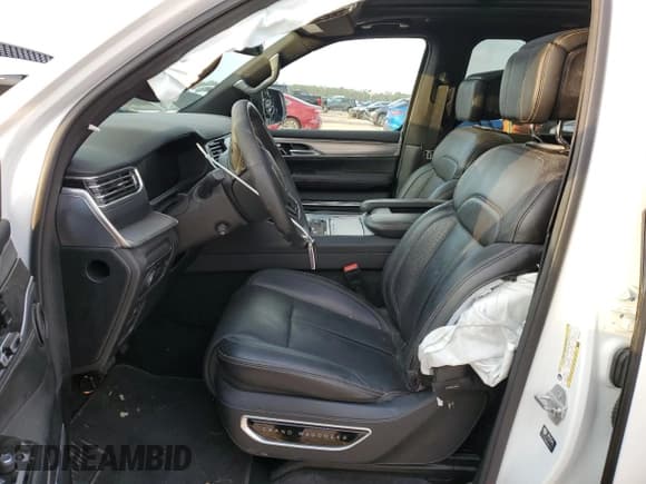 ✅ 2023 Jeep Grand Wagoneer • VIN: 1C4SJVEJ0PS545778 • Lot: 78696014. Listed on Copart with 27,771 mi. Free auction sales archive from the USA and detailed vehicle history report at DreamBid. Image 7.