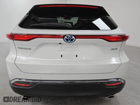 ✅ 2024 Toyota Venza XLE • VIN: JTEAAAAH6RJ164044 • Lot: 84814065. Wystawiony na Copart z przebiegiem 8 437 mil. Bezpłatny archiwum sprzedaży aukcyjnych z USA i szczegółowy raport historii pojazdu na DreamBid. Zdjęcie 6.