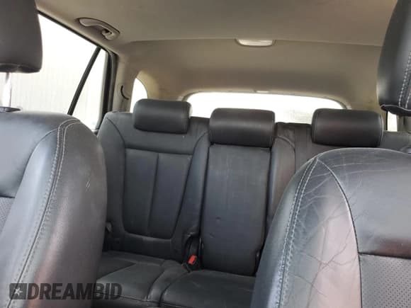 ✅ 2009 Hyundai Santa Fe Limited • VIN: 5NMSH13E89H239419 • Lot: 77276434. Listed on Copart with 274,321 mi. Free auction sales archive from the USA and detailed vehicle history report at DreamBid. Image 10.