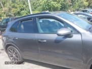 ✅ 2020 Porsche Cayenne • VIN: WP1AA2AY7LDA06214 • Lot: 43284914. Listed on IAAI with 80,782 mi. Free auction sales archive from the USA and detailed vehicle history report at DreamBid. Image 13.