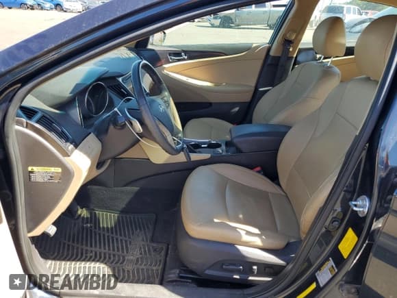 ✅ 2013 Hyundai Sonata SE • VIN: 5NPEC4AB3DH534199 • Lot: 71826094. Listed on Copart with 118,791 mi. Free auction sales archive from the USA and detailed vehicle history report at DreamBid. Image 7.