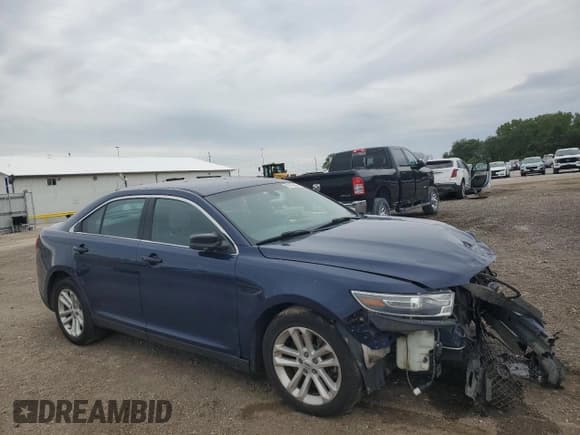 ✅ 2016 Ford Police Interceptor • VIN: 1FAHP2MK3GG109999 • Lot: 81476545. Listed on Copart with 126,720 mi. Free auction sales archive from the USA and detailed vehicle history report at DreamBid. Image 4.