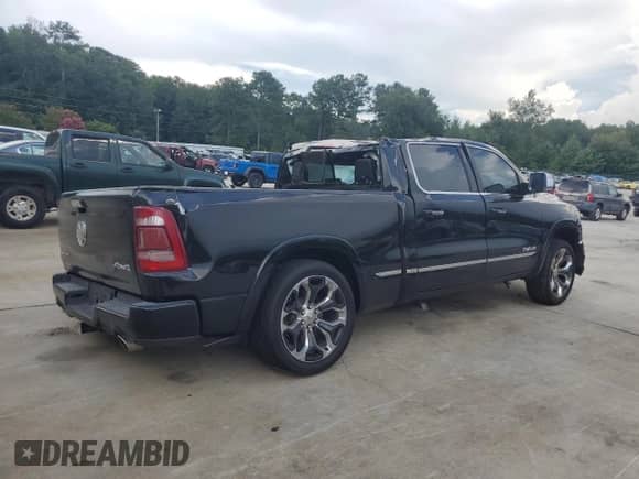 2019 Ram 1500 Limited z VIN 1C6SRFPT1KN553836, wystawiony jako Copart lot #64444235 z przebiegiem 131 978 mil mil oraz Szkoda całkowita • Salvage title. Historia ofert i sprzedaży dostępna na DreamBid. Obrazek 3.