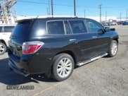 ✅ 2010 Toyota Highlander Limited • VIN: JTEJW3EHXA2045175 • Lot: 43785532. Listed on IAAI with 210,781 mi. Free auction sales archive from the USA and detailed vehicle history report at DreamBid. Image 4.