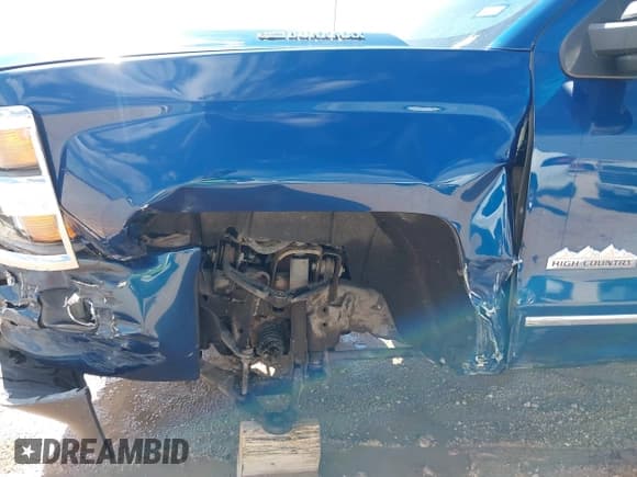 ✅ 2018 Chevrolet Silverado 2500HD High Country • VIN: 1GC1KXEY8JF277290 • Lot: 43465114. Listed on IAAI with 159,038 mi. Free auction sales archive from the USA and detailed vehicle history report at DreamBid. Image 18.