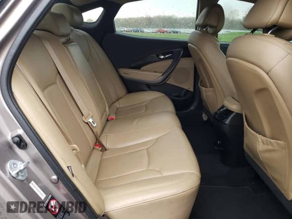 ✅ 2013 Hyundai Azera • VIN: KMHFG4JG7DA216478 • Lot: 53998885. Wystawiony na Copart z przebiegiem 154 277 mil mil. Skorzystaj z bezpłatnego archiwum sprzedaży aukcyjnych z USA i zobacz szczegółowy raport historii pojazdu na DreamBid. Zdjęcie 10.