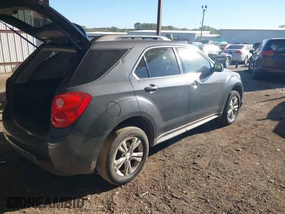 ✅ 2010 Chevrolet Equinox 1LT • VIN: 2CNALDEW9A6268503 • Лот: 43497828. Опубликован ранее на IAAI с пробегом 125 021 миль. Бесплатный доступ к архиву аукционных продаж из США и подробный отчёт об истории автомобиля на DreamBid. Изображение 4.