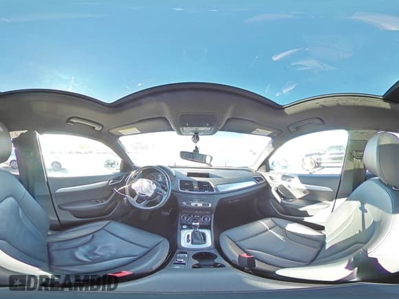 ✅ 2017 Audi Q3 Premium Plus • VIN: WA1JCCFS3HR010299 • Lot: 91350385. Wystawiony na Copart z przebiegiem 109 661 mil. Bezpłatny archiwum sprzedaży aukcyjnych z USA i szczegółowy raport historii pojazdu na DreamBid. Zdjęcie 16.