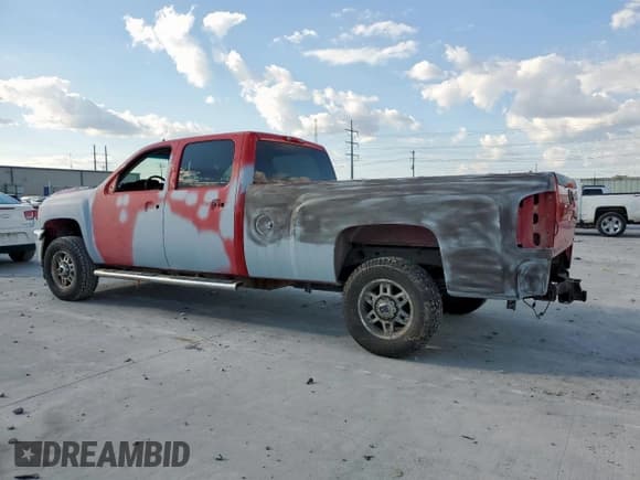 ✅ 2013 Chevrolet Silverado 2500HD LT • VIN: 1GC1KXCG5DF210693 • Lot: 84281375. Listed on Copart with 215,034 mi. Free auction sales archive from the USA and detailed vehicle history report at DreamBid. Image 2.