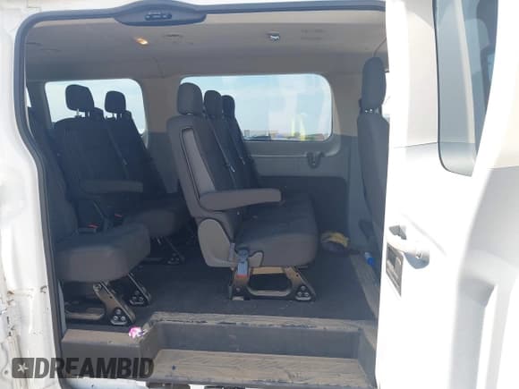 ✅ 2016 Ford Transit XL • VIN: 1FBZX2ZM0GKA14861 • Лот: 42448608. Опубликован ранее на IAAI с пробегом 56 164 миль. Бесплатный доступ к архиву аукционных продаж из США и подробный отчёт об истории автомобиля на DreamBid. Изображение 8.