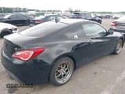 ✅ 2014 Hyundai Genesis Coupe Premium • VIN: KMHHT6KDXEU116203 • Lot: 42708363. Wystawiony na IAAI z przebiegiem 74 099 mil. Bezpłatny archiwum sprzedaży aukcyjnych z USA i szczegółowy raport historii pojazdu na DreamBid. Zdjęcie 12.