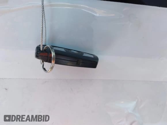 ✅ 2007 BMW 3 Series 328i • VIN: WBAVA33557PG52108 • Lot: 43862224. Wystawiony na IAAI z przebiegiem 244 142 mil. Bezpłatny archiwum sprzedaży aukcyjnych z USA i szczegółowy raport historii pojazdu na DreamBid. Zdjęcie 11.