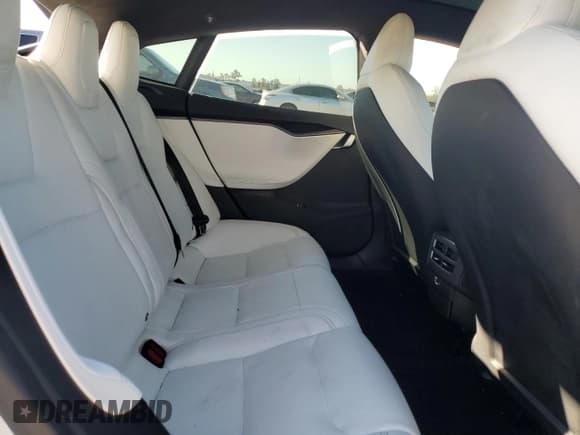 ✅ 2020 Tesla Model S Performance • VIN: 5YJSA1E44LF364189 • Lot: 46700235. Listed on Copart with 52,429 mi. Free auction sales archive from the USA and detailed vehicle history report at DreamBid. Image 10.