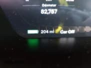 ✅ 2016 Tesla Model X 70D • VIN: 5YJXCBE29GF013028 • Lot: 43016438. Wystawiony na IAAI z przebiegiem 82 757 mil. Bezpłatny archiwum sprzedaży aukcyjnych z USA i szczegółowy raport historii pojazdu na DreamBid. Zdjęcie 18.